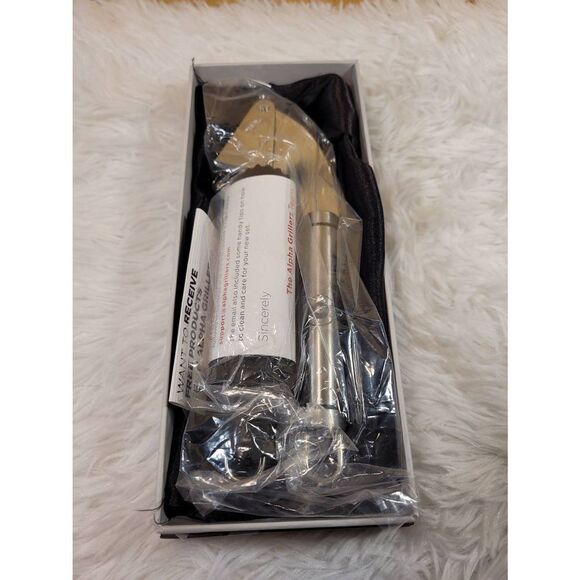 Alpha Grill Garlic Press and Peeler- NIB - Picture 2 of 7